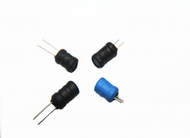 兩款相同型號的工字電感因為磁芯材質不同，應用場合不同